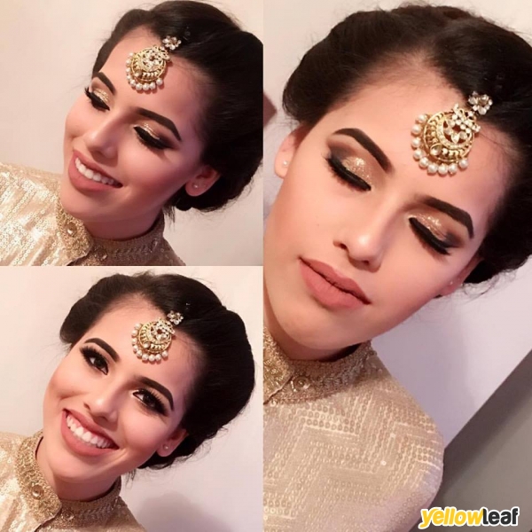  Farhanaz Artistry